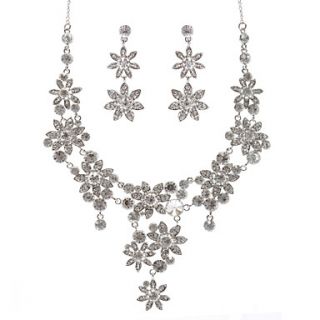 Flower Ladies Jewelry Set Including Necklace and Earrings