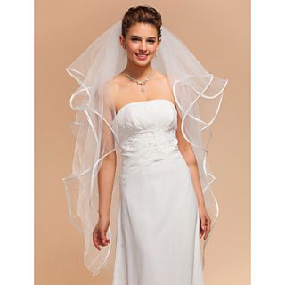 4 Layers Fingertip Wedding Veils With Ribbon Edge