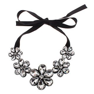 Gem Flowers Fake Collar Necklace