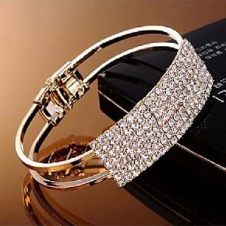 Shining Fashion Elegant Alloy Starry Diamond Bracelet (Gold)