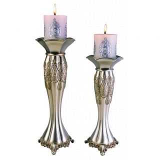 Traditional Royal Silver Metalic Candleholders (set Of 2)
