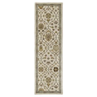 Hand tufted Lawrence Beige Arabesque Wool Rug (23 X 76)