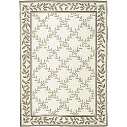 Hand hooked Trellis Ivory/ Olive Polypropylene Rug (4 X 6) (IvoryPattern FloralTip We recommend the use of a non skid pad to keep the rug in place on smooth surfaces.All rug sizes are approximate. Due to the difference of monitor colors, some rug colors