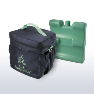 Sage Spoonfuls On the go Green And Navy Cooler With Freezer Pack (Green/navy, polka dot liningHave healthy and delicious homemade baby food wherever you goStain resistantAdjustable shoulder strapTwo (2) exterior open pockets, two (2) exterior snap pockets